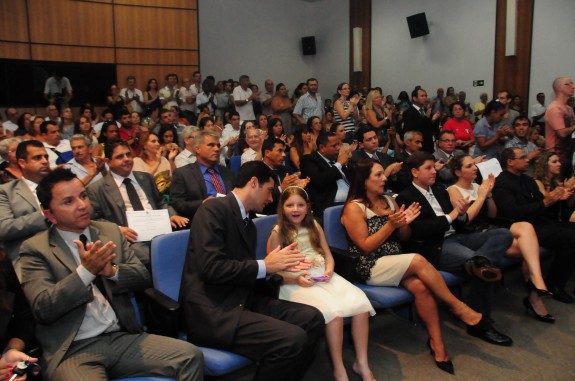 Dilplomacao dos candidadtos eleitos - Foto Amauri Pinilha (169)