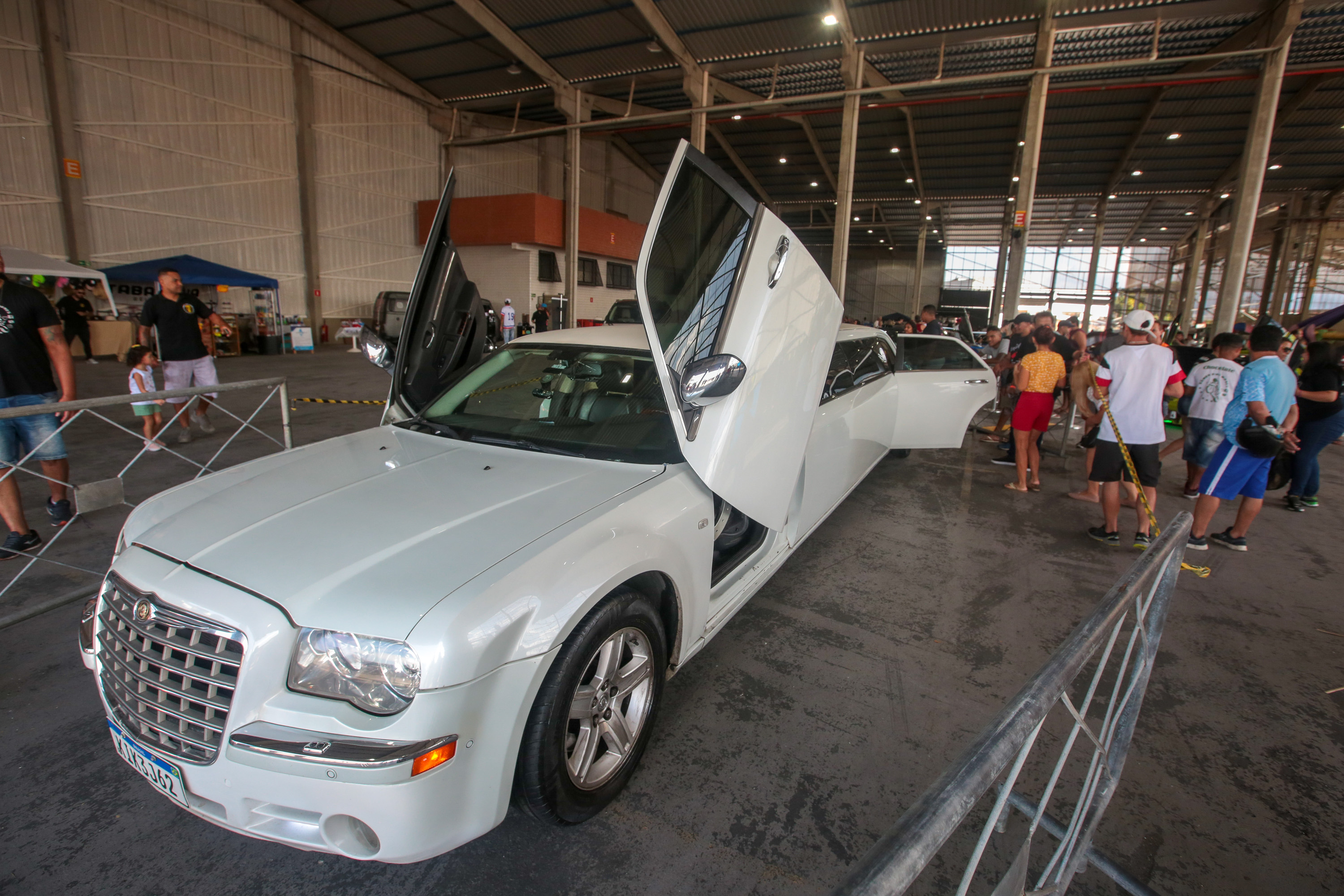 5º Encontro de Carros Rebaixados e Carros Antigos